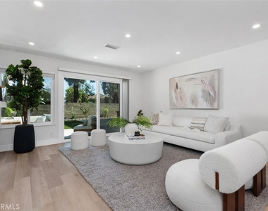 3871 Hendrix Street - Photo Thumbnail 7