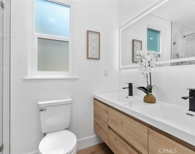 3871 Hendrix Street - Photo Thumbnail 16