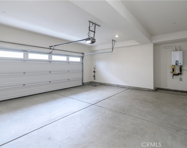 1221 Brush Creek - Photo Thumbnail 13