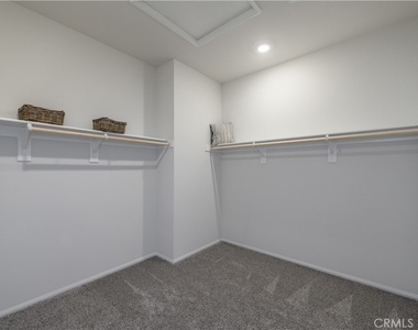 1221 Brush Creek - Photo Thumbnail 24