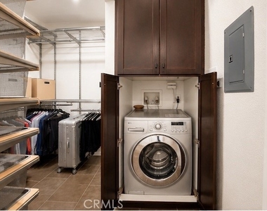 7320 Hawthorn Avenue - Photo Thumbnail 15