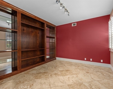 27 Glen Echo - Photo Thumbnail 11