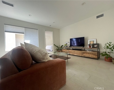 43342 Callaway Court - Photo Thumbnail 4