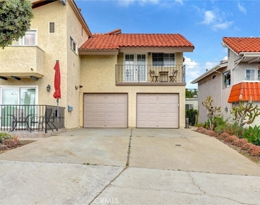 257 Avenida Del Mar - Photo Thumbnail 1
