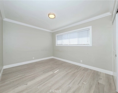 1817 E Morava Avenue - Photo Thumbnail 19