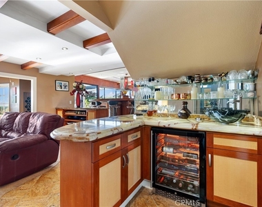 2407 Port Whitby - Photo Thumbnail 20