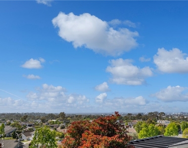 2407 Port Whitby - Photo Thumbnail 37