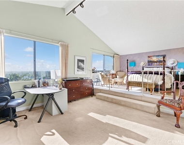 2407 Port Whitby - Photo Thumbnail 22