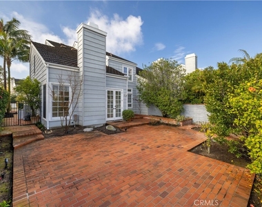 85 Hillsdale - Photo Thumbnail 6