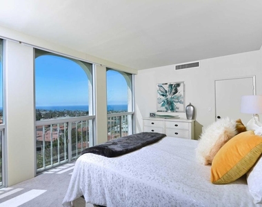 1001 Genter Street - Photo Thumbnail 7