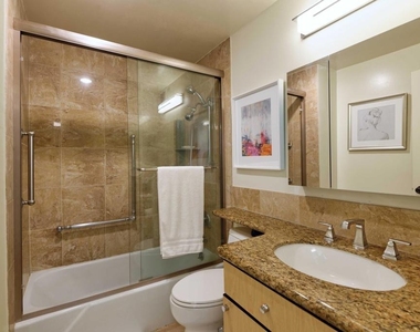 1001 Genter Street - Photo Thumbnail 4