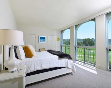 1001 Genter Street - Photo Thumbnail 6