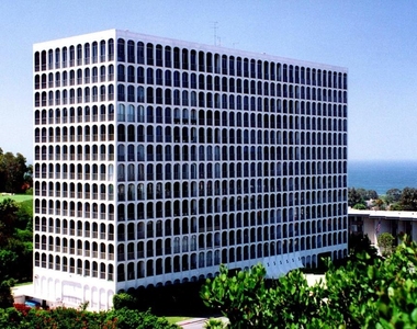 1001 Genter Street - Photo Thumbnail 17