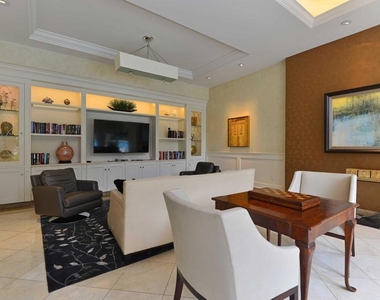 1001 Genter Street - Photo Thumbnail 20