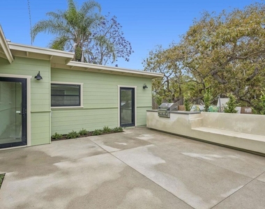 1061 Buena Vista Way - Photo Thumbnail 34