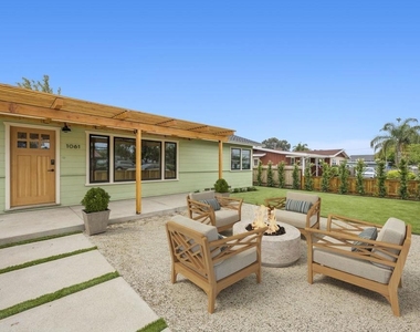 1061 Buena Vista Way - Photo Thumbnail 4