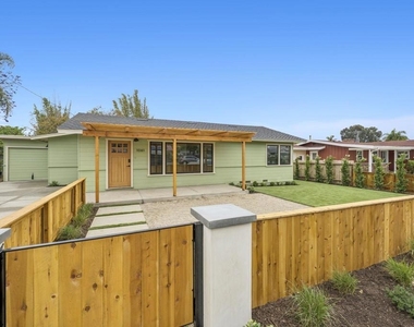 1061 Buena Vista Way - Photo Thumbnail 1
