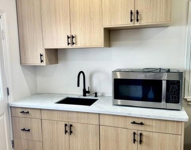 357 Esther Avenue - Photo Thumbnail 1