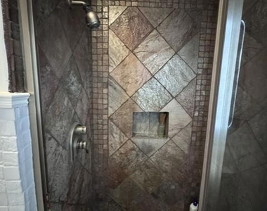 357 Esther Avenue - Photo Thumbnail 6