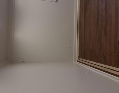 357 Esther Avenue - Photo Thumbnail 7
