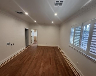 357 Esther Avenue - Photo Thumbnail 8