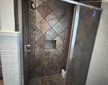 357 Esther Avenue - Photo Thumbnail 9
