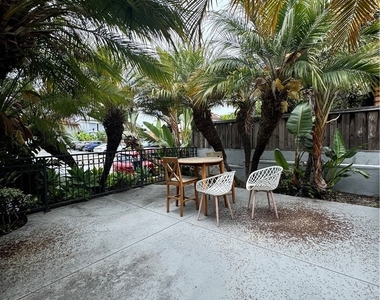970 Glenneyre Street - Photo Thumbnail 7