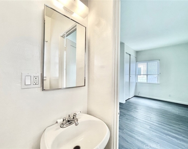 364 Cliff Drive - Photo Thumbnail 11