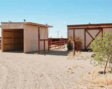 1381 Soledad - Photo Thumbnail 26