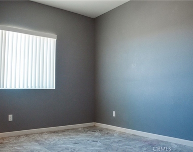 1381 Soledad - Photo Thumbnail 19
