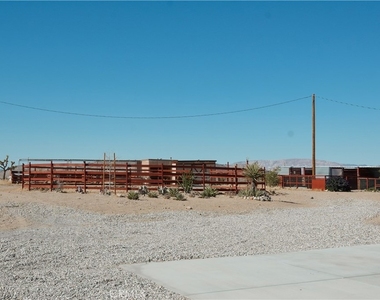1381 Soledad - Photo Thumbnail 37