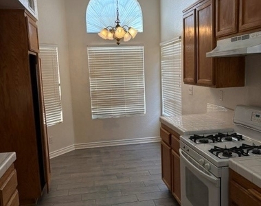 14861 Ann Drive - Photo Thumbnail 4