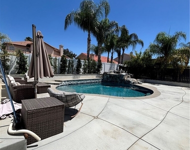 28212 Cranberry - Photo Thumbnail 18