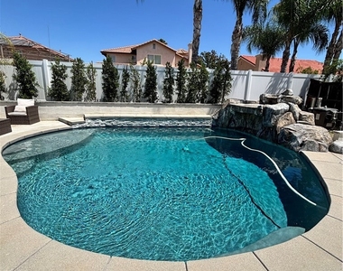 28212 Cranberry - Photo Thumbnail 33