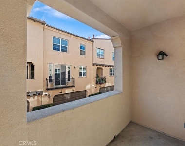 4433 Owens - Photo Thumbnail 31