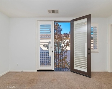 4433 Owens - Photo Thumbnail 23