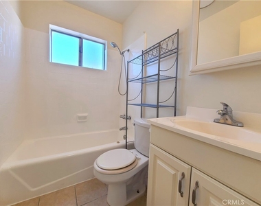1304 E Central Avenue - Photo Thumbnail 13