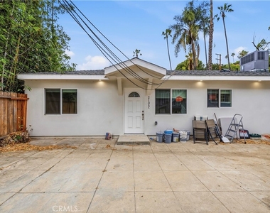 2135 Canyon - Photo Thumbnail 12