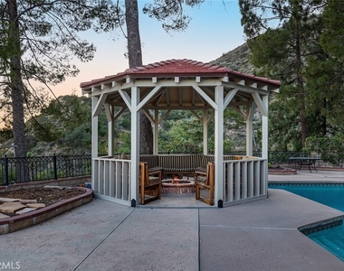 5660 Pine Cone Road - Photo Thumbnail 29