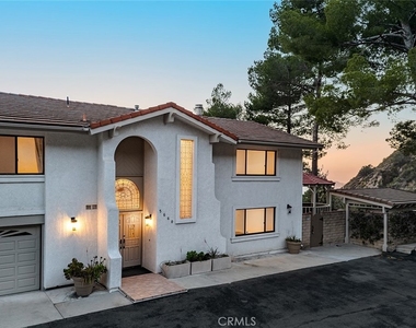5660 Pine Cone Road - Photo Thumbnail 6