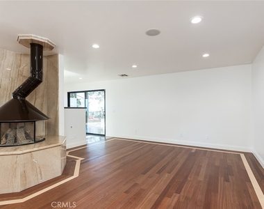 5660 Pine Cone Road - Photo Thumbnail 14