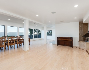 5660 Pine Cone Road - Photo Thumbnail 9