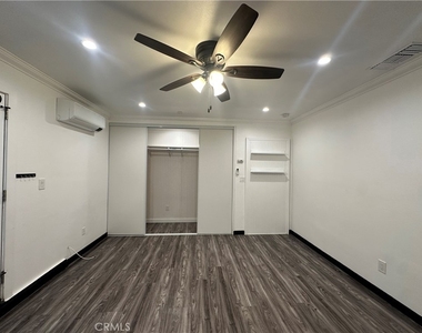320 N Lyman - Photo Thumbnail 6