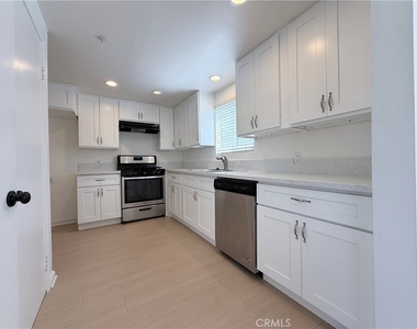 1163 W Badillo Street - Photo Thumbnail 2