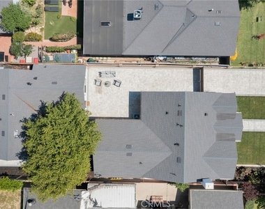 2117 W Clark Avenue - Photo Thumbnail 24