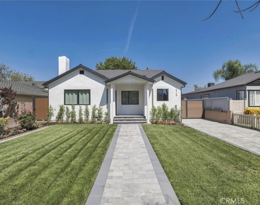 2115 W Clark Avenue - Photo Thumbnail 29