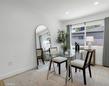2115 W Clark Avenue - Photo Thumbnail 18