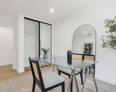 2115 W Clark Avenue - Photo Thumbnail 19