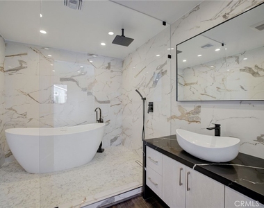 10920 Garden Grove - Photo Thumbnail 22