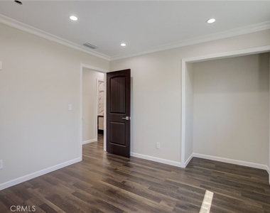 10920 Garden Grove - Photo Thumbnail 24